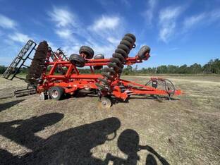 2025 Kuhn 8220-31W