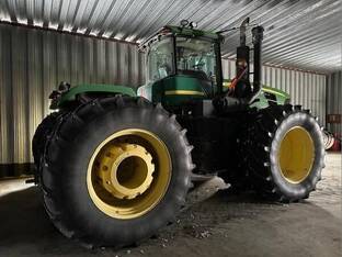 2011 John Deere 9430