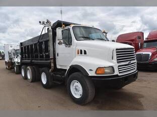 1998 Ford LT8000