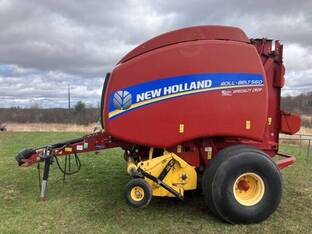 2014 New Holland ROLL-BELT 560