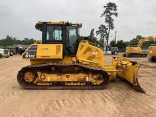 2021 Komatsu D61PX-24