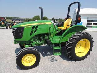 2021 John Deere 5045E