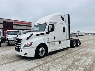 2026 Freightliner CASCADIA 126