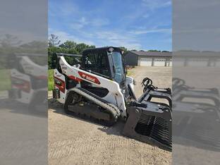 2022 Bobcat T64