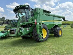 2023 John Deere S770