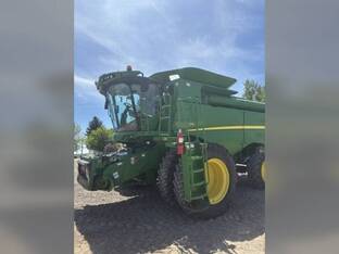 2012 John Deere S670