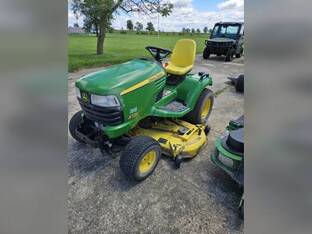 2015 John Deere X720