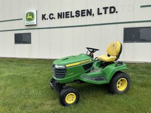 2019 John Deere X750