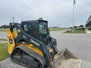 2023 John Deere 317G