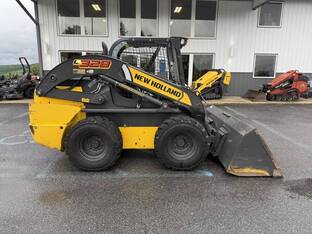 2022 New Holland L328