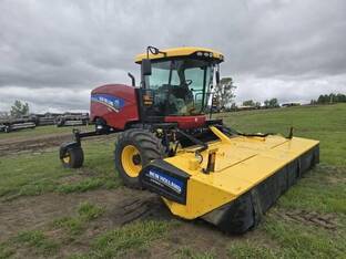 2021 New Holland SPEEDROWER 220