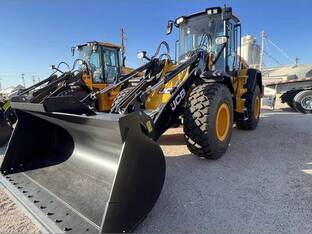 2025 JCB 427