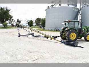 Harvest International T852