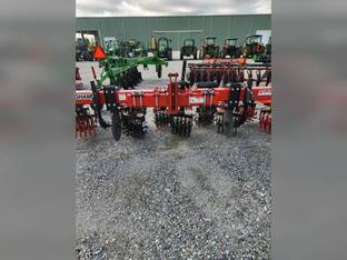 2023 Lilliston 6 Row