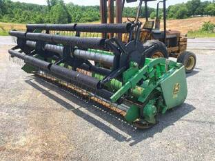John Deere 216