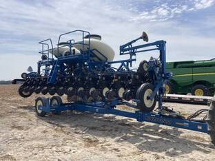 2013 Kinze 3600ASD