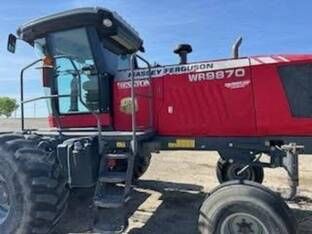 2017 Massey-Ferguson WR9870