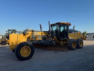 2019 John Deere 672G
