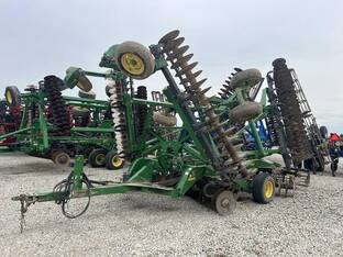 John Deere 2623VT