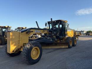2019 John Deere 672G