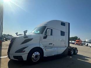 2026 Volvo VNL64T860