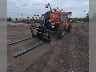 2024 JLG 8042