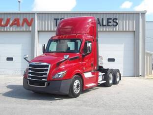 2022 Freightliner CASCADIA 126