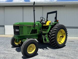 1993 John Deere 6400