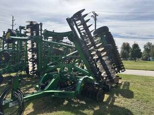 2014 John Deere 2623VT