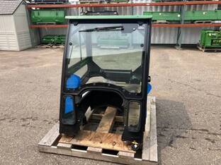 2023 John Deere HARD CAB X700 SERIES