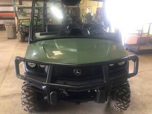 2022 John Deere GATOR XUV 865M