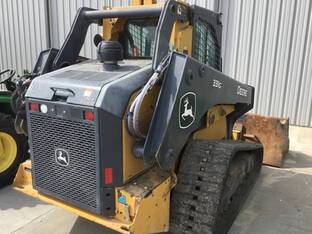 2022 John Deere 331G