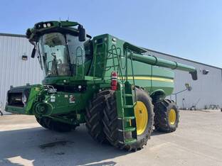 2024 John Deere S780