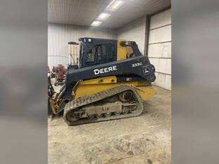 2017 John Deere 333G