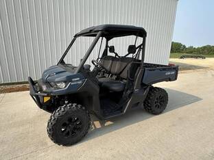 2025 can-am DEFENDER XT HD9
