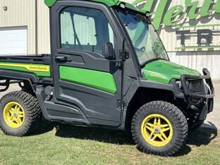 2023 John Deere GATOR XUV 835R