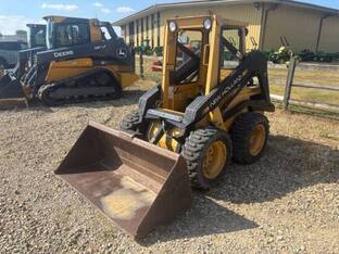 1988 New Holland L455