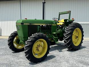 1984 John Deere 2950