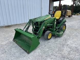 2017 John Deere 1025R
