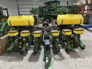 2012 John Deere 1760