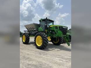 2023 John Deere 600R