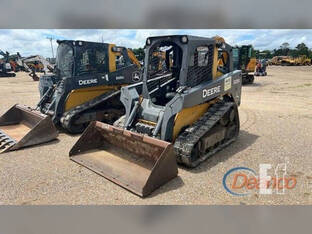 2013 John Deere 323D