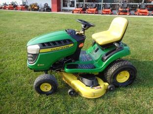 John Deere E140