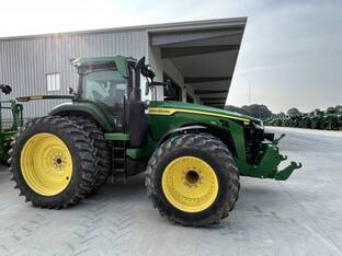 2023 John Deere 8R 310