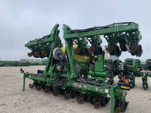 2019 John Deere DR16X