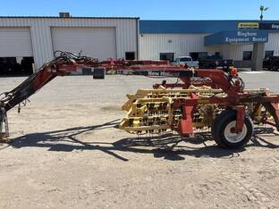 2008 New Holland 216