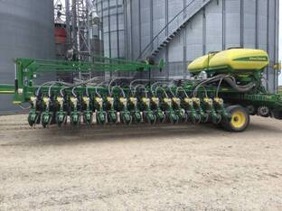 2011 John Deere DB60
