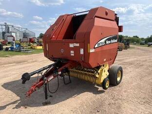 2004 New Holland BR750