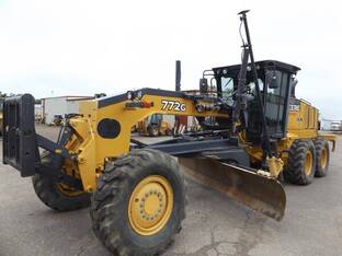 2012 John Deere 772G