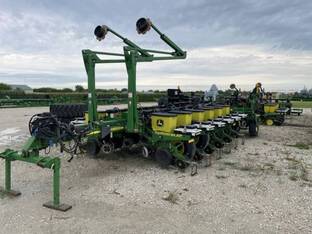 2007 John Deere 1770NT